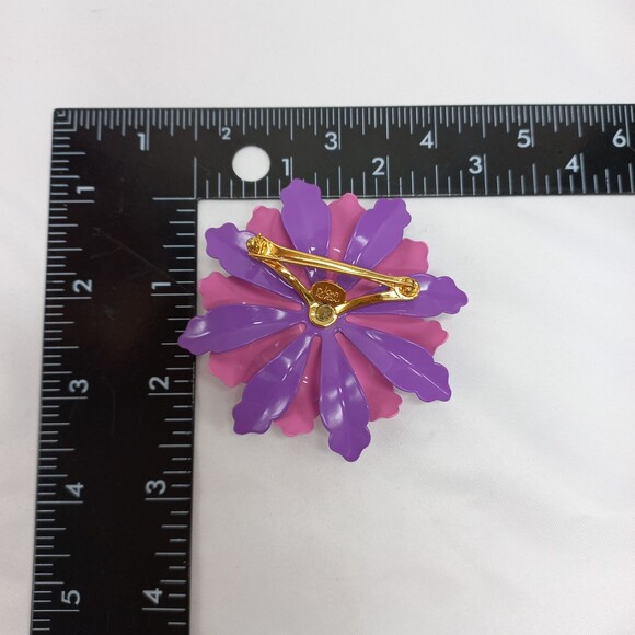FAB! Joan Rivers Designer Metal Flower Brooch Purple Pink - Picture 7 of 8